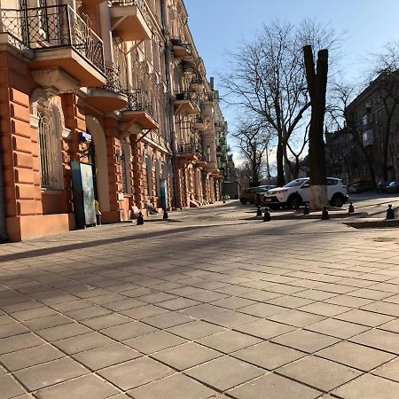 Apartamenty Na Sofievskoy Odesa Exterior foto