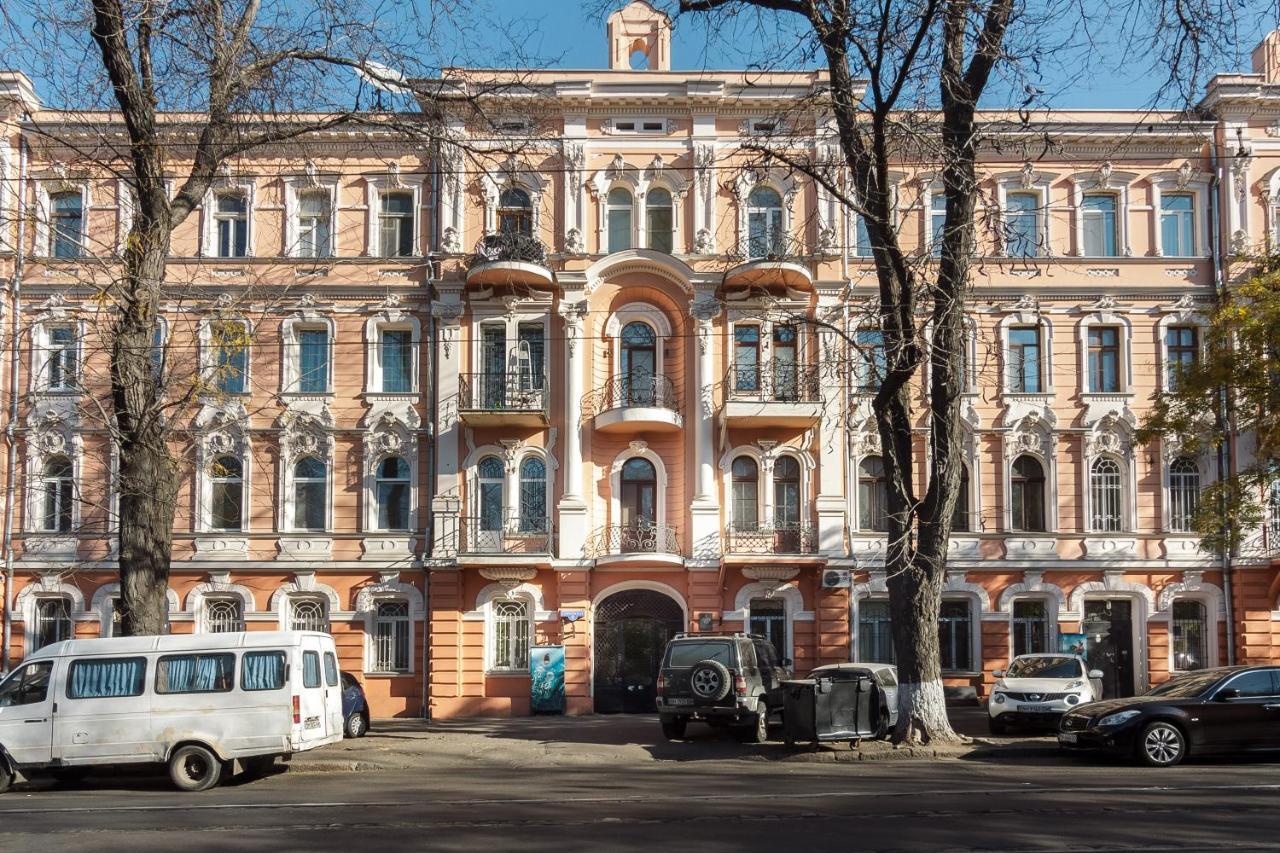 Apartamenty Na Sofievskoy Odesa Exterior foto