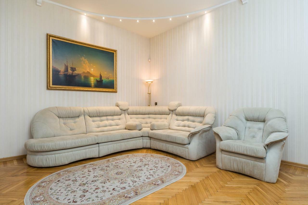 Apartamenty Na Sofievskoy Odesa Exterior foto