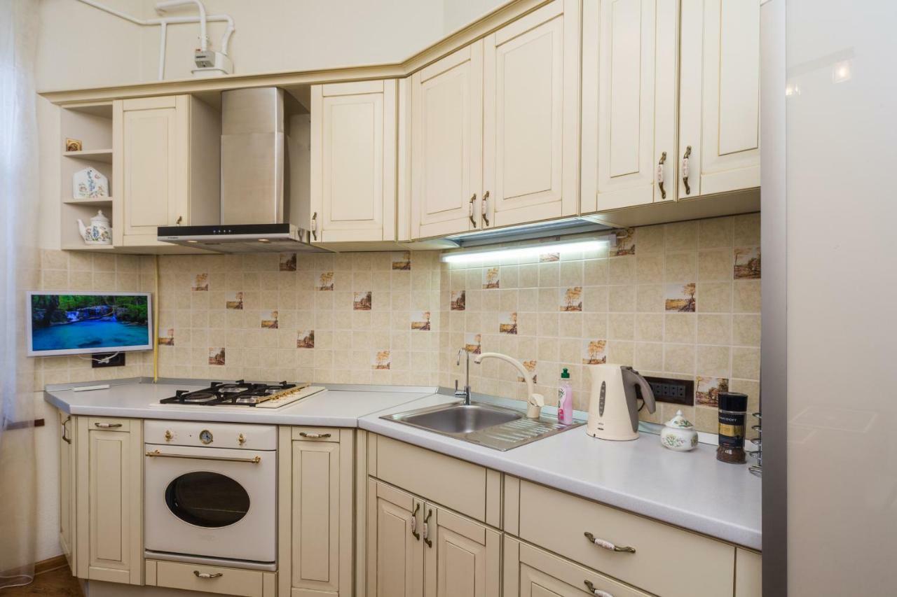 Apartamenty Na Sofievskoy Odesa Exterior foto