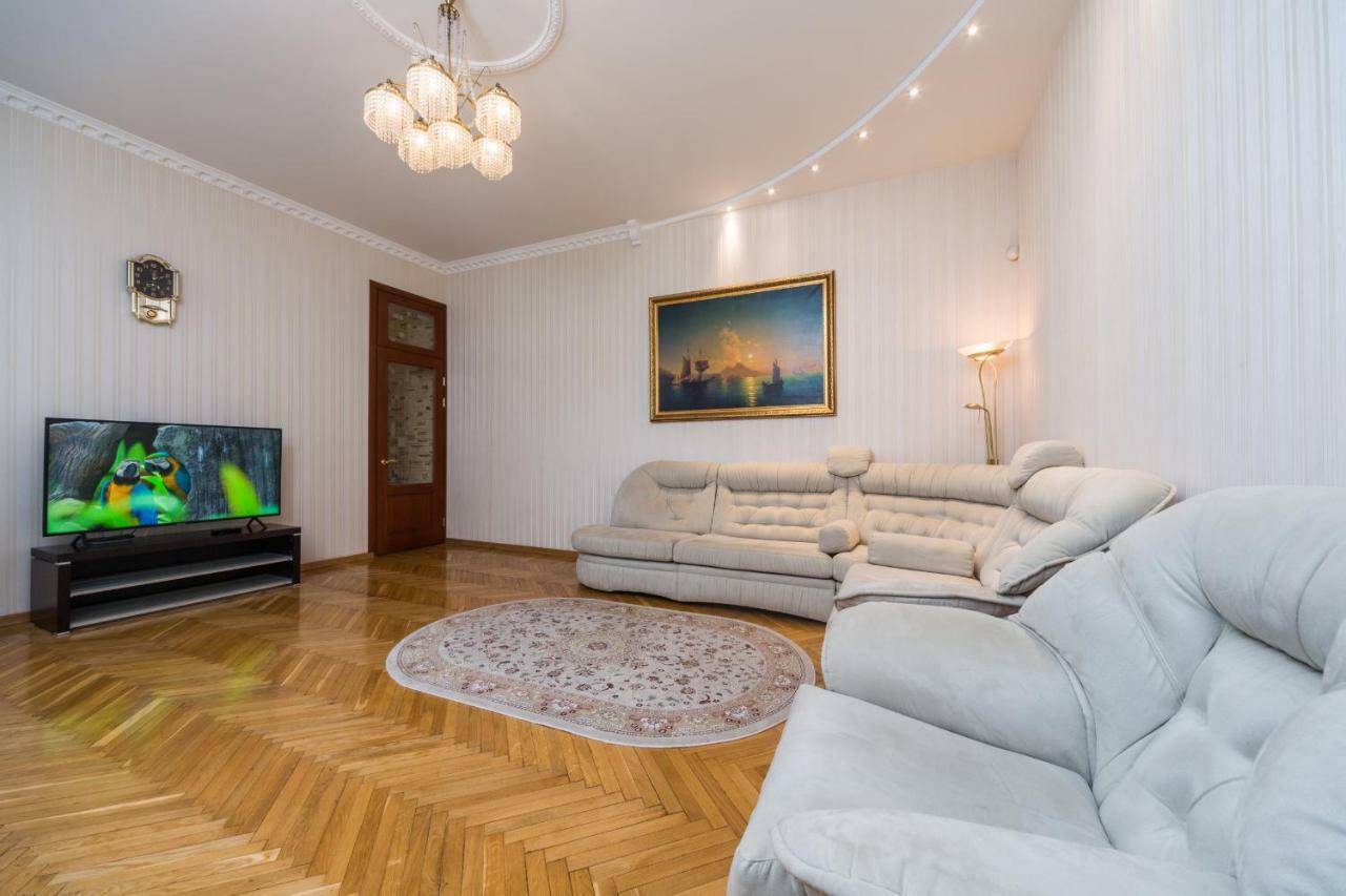 Apartamenty Na Sofievskoy Odesa Exterior foto