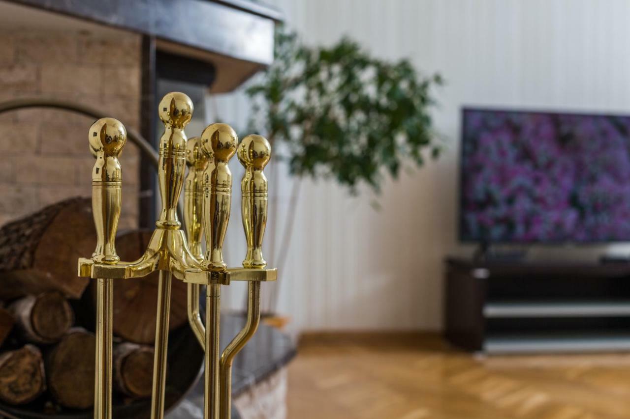 Apartamenty Na Sofievskoy Odesa Exterior foto