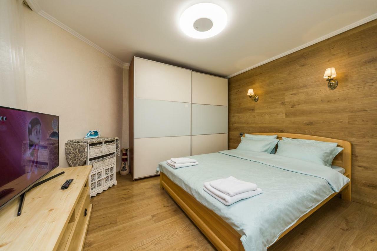 Apartamenty Na Sofievskoy Odesa Exterior foto