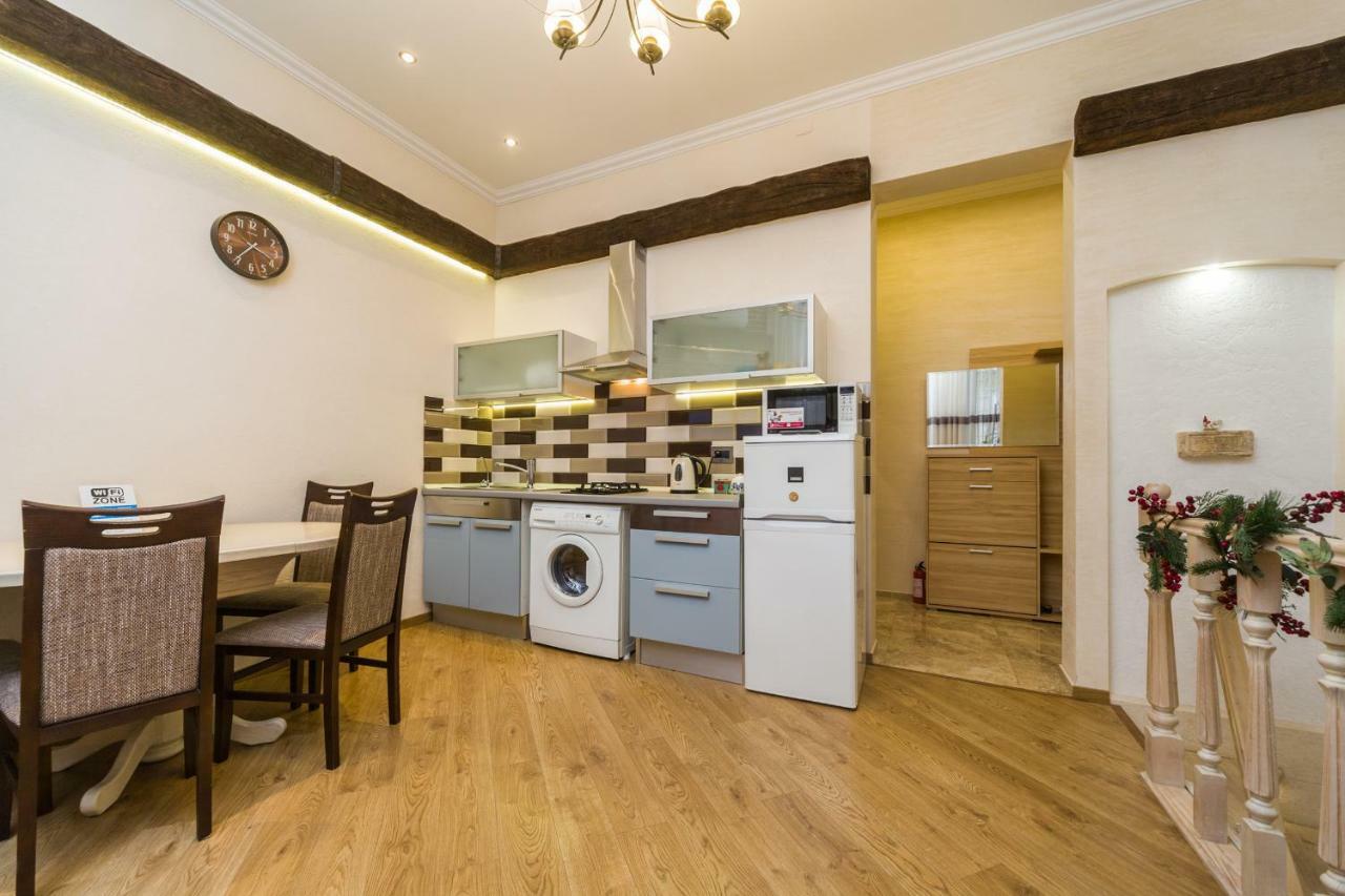 Apartamenty Na Sofievskoy Odesa Exterior foto