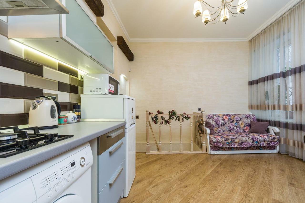 Apartamenty Na Sofievskoy Odesa Exterior foto
